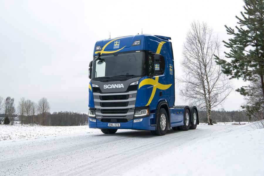  Scania R 500 6x2 Highline 2016 года  (фото 2 из 9)